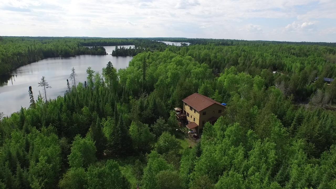 Poplar Creek Guesthouse غراند ماريس المظهر الخارجي الصورة